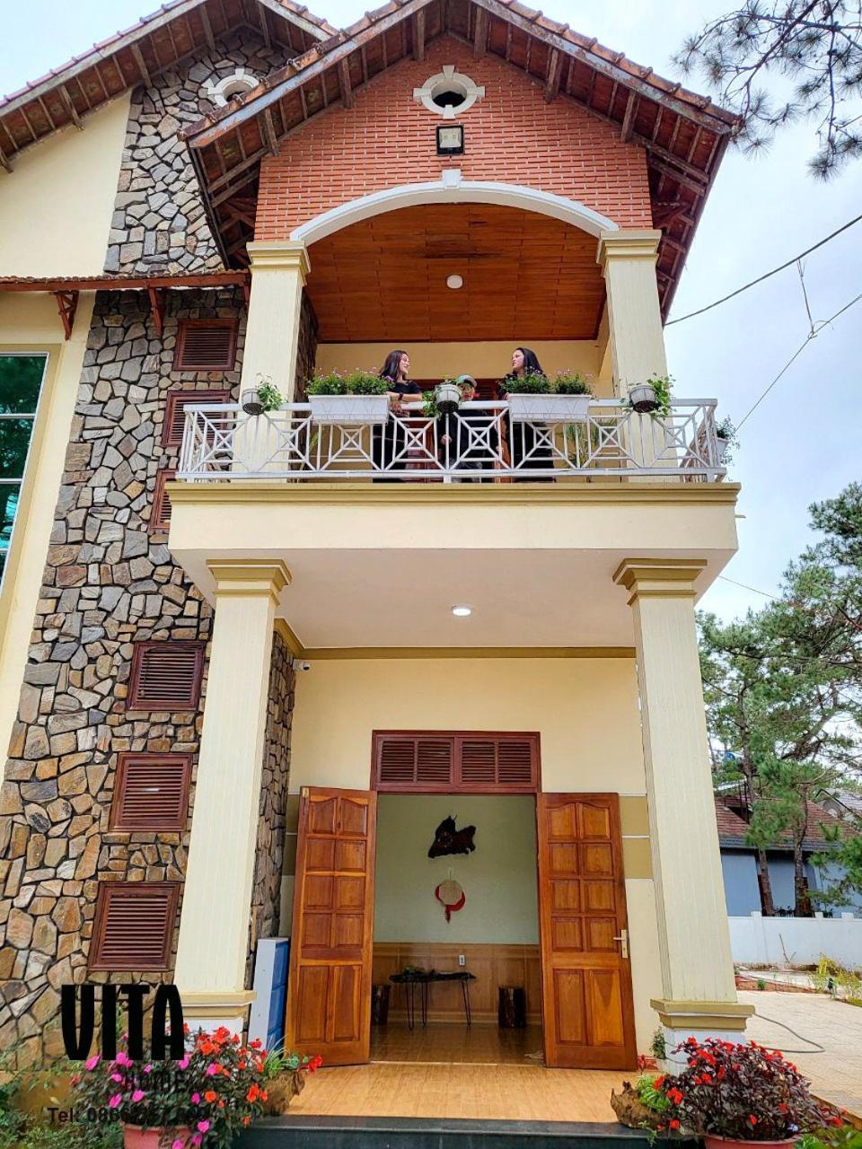 Vita Homestay Mang Den Kon Von Kla Екстер'єр фото
